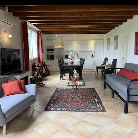 Casa vacanze Ferme Binel à Ronsac Aigrefeuille