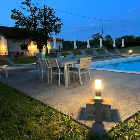 Ferme Binel à Ronsac Casa vacanze Aigrefeuille