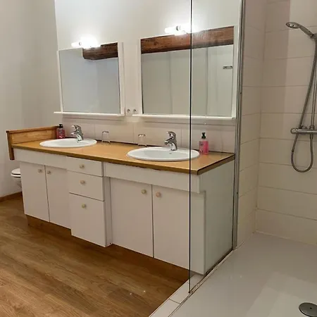 Ferme Binel à Ronsac * Aigrefeuille