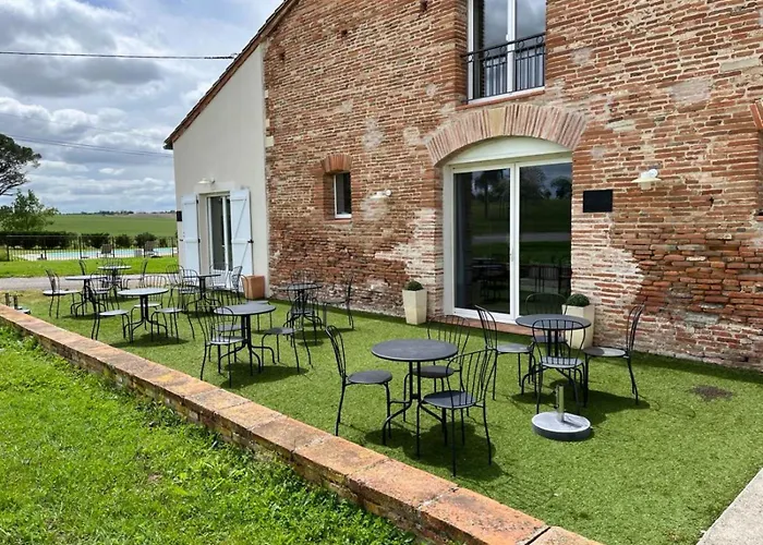 Ferme Binel à Ronsac Hébergement de vacances *